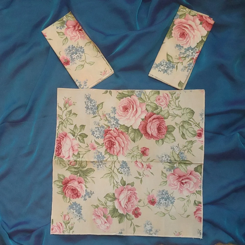 Vtg NWOT Rachel Ashwell (Shabby Chic) Rose Garden Napkins (Set of 3)